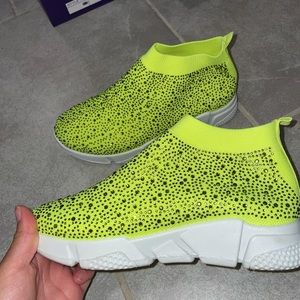 lime greeen shoes.